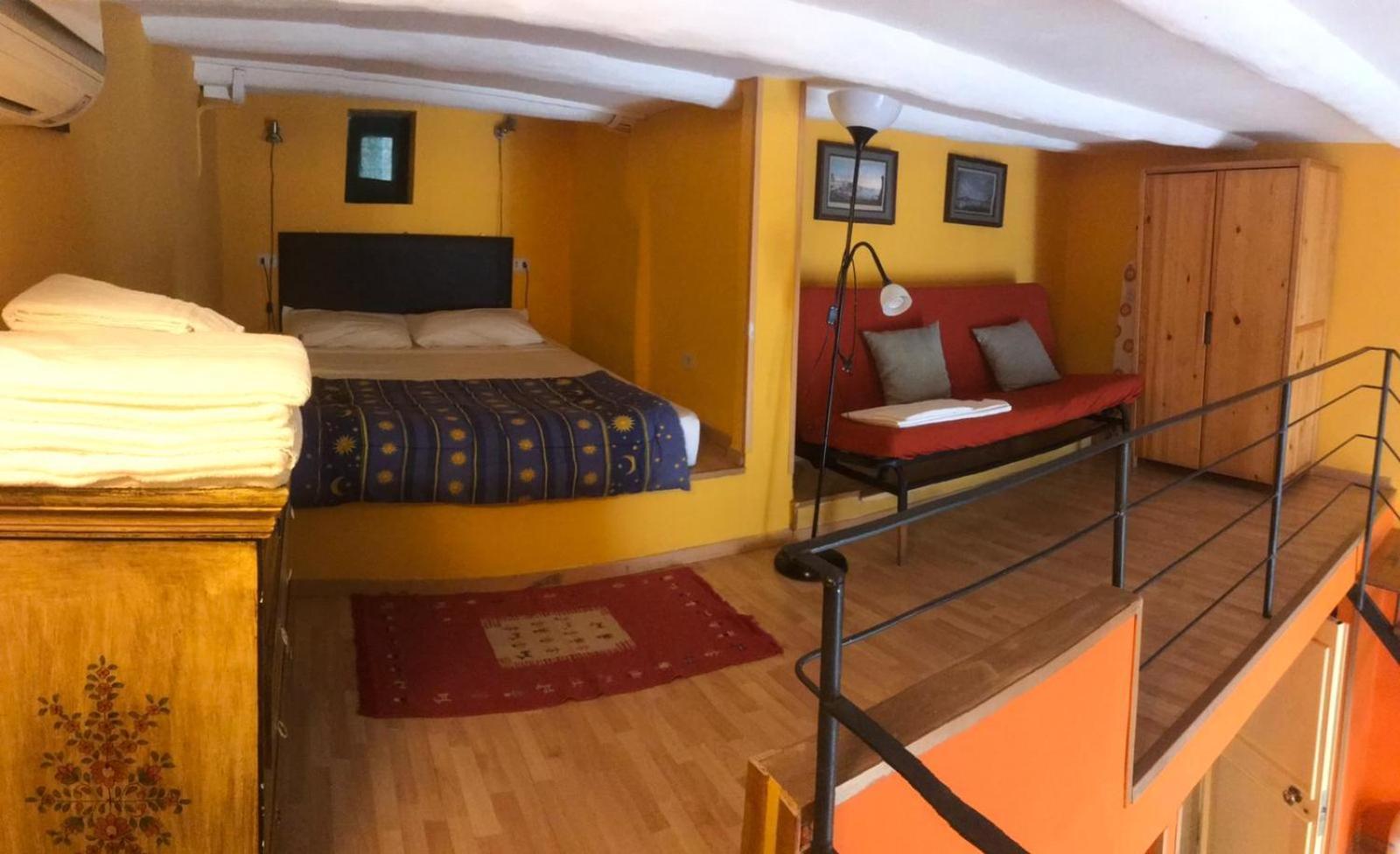 Guide Tour Apartments เนเปิลส์ ภายนอก รูปภาพ